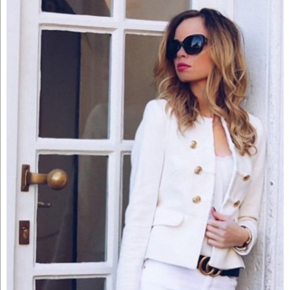 FABULOUS NWT Zara Military Blazer